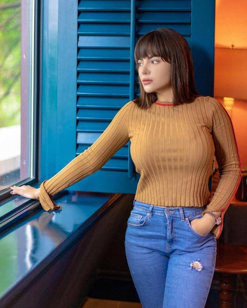 Instagram.com/dinar_candy