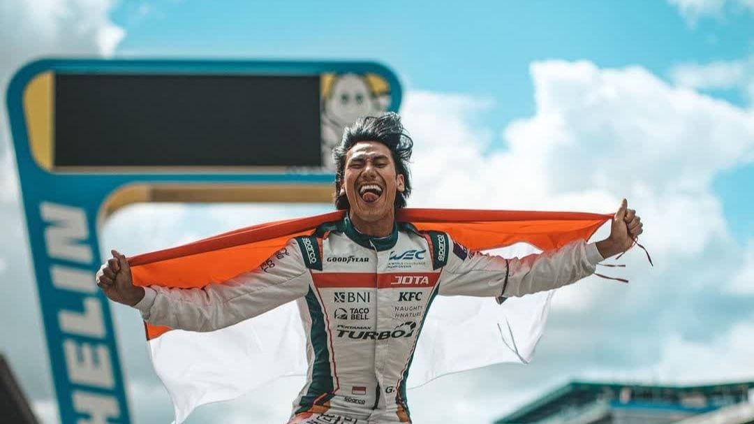 Instagram.com/gelaelized