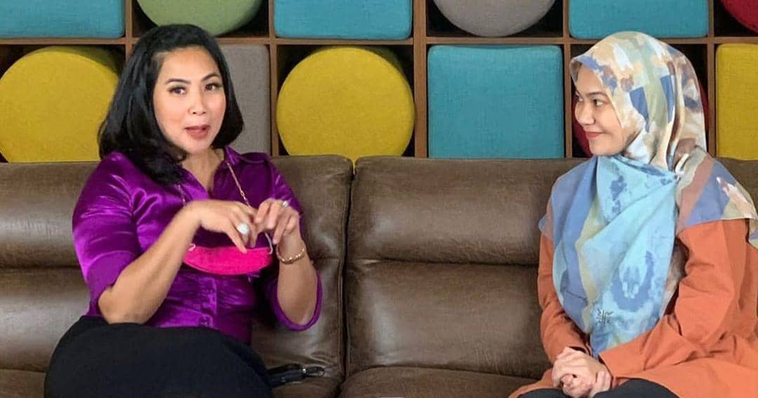 Instagram.com/ecaprasetya