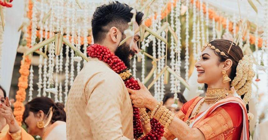 Instagram.com/imouniroy