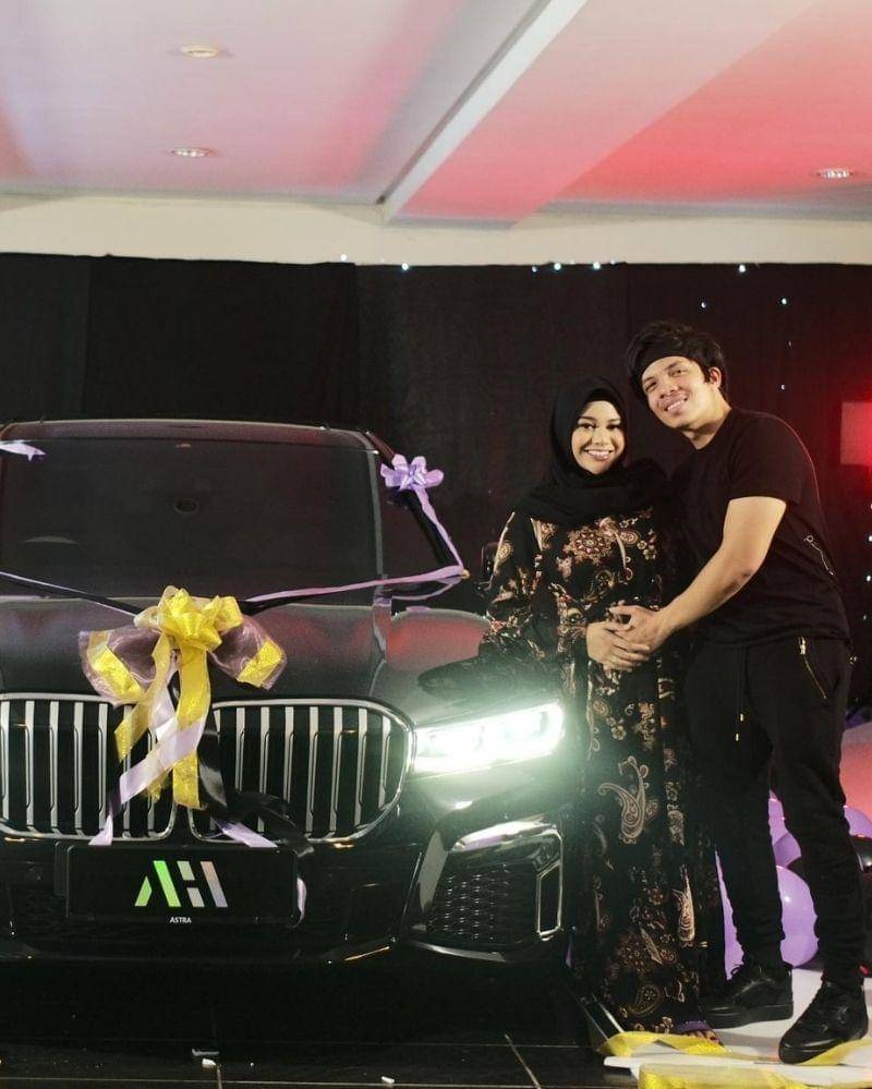 Instagram.com/aurelie.hermansyah