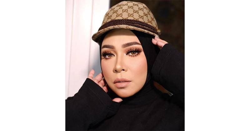 Instagram.com/melly_goeslaw