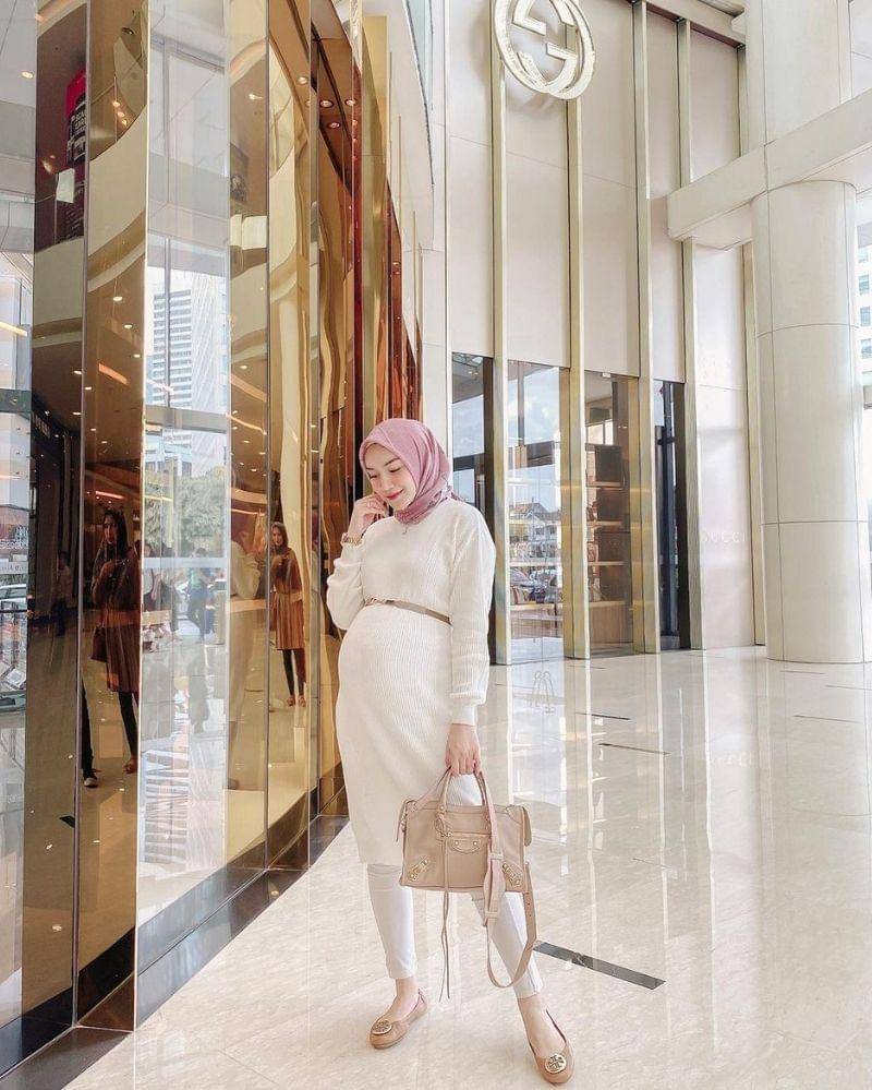 Instagram.com/ melodyprima