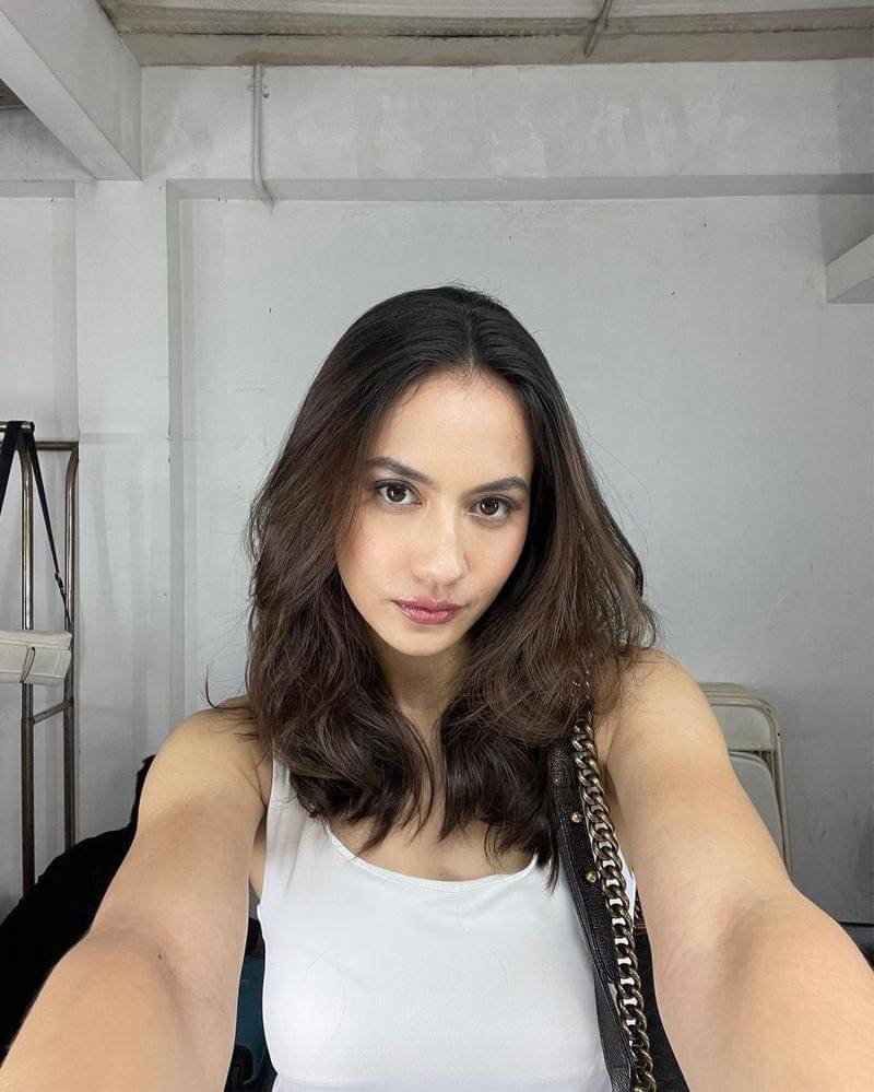 Instagram.com/pevpearce