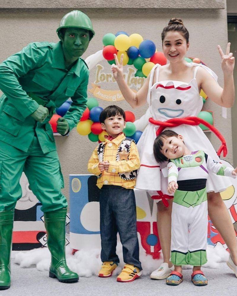 Instagram.com/putrititian