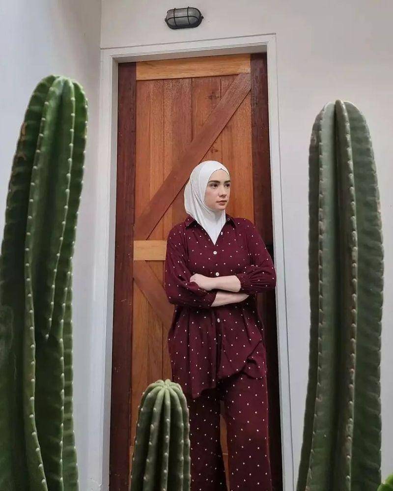 Instagram.com/putriannesalokaa