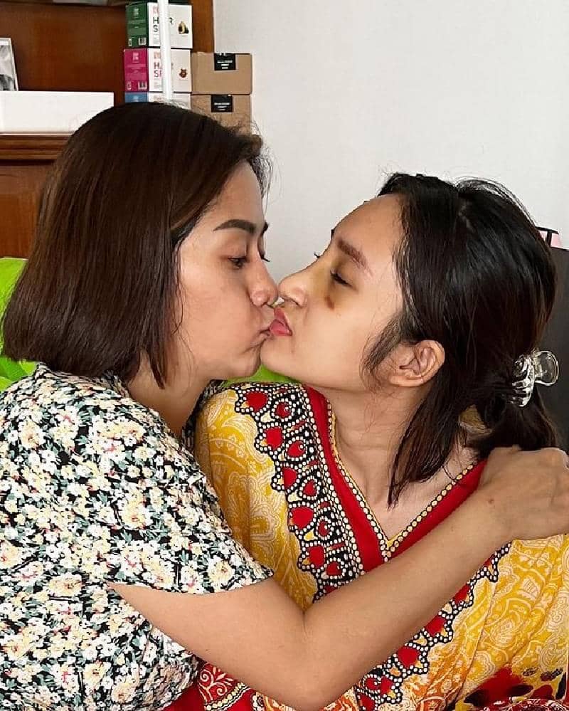 Instagram.com/farida.nurhan