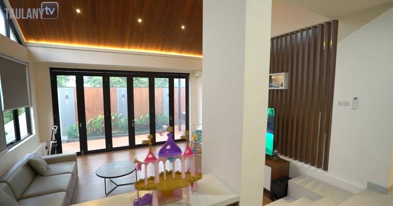 Youtube.com/TAULANY TV