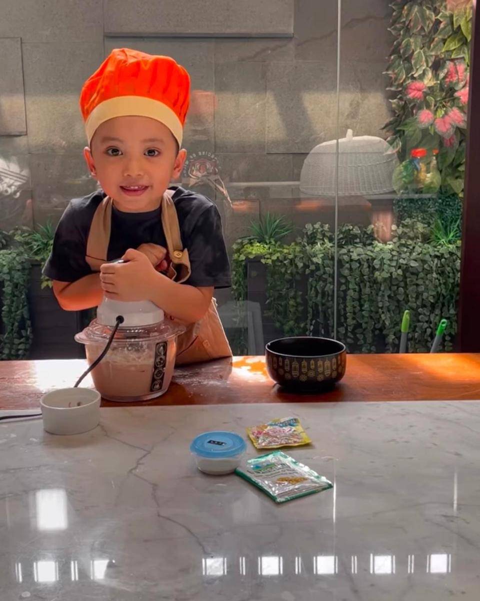 Instagram.com/Rachelvennya