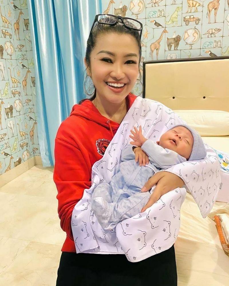 Instagram.com/https://www.instagram.com/p/CZTOOCdBLRZ/