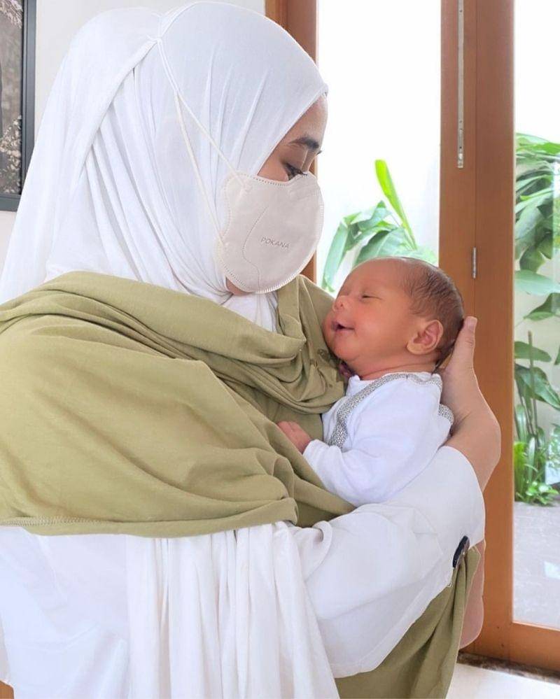 Instagram.com/ryana_dea