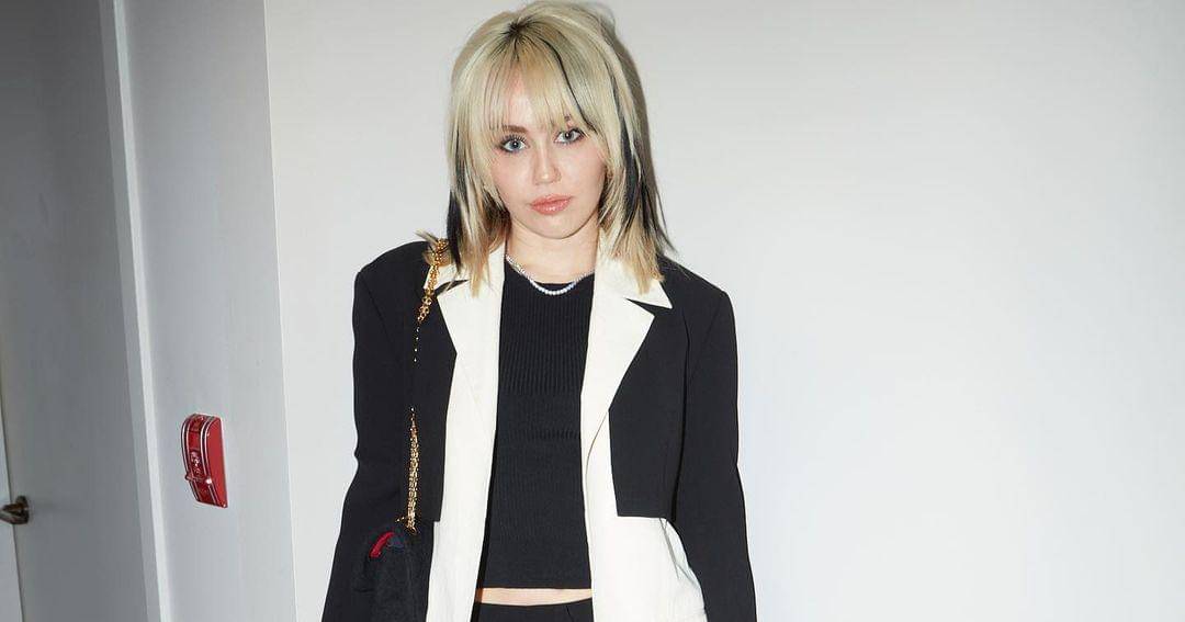 Instagram.com/mileycyrus