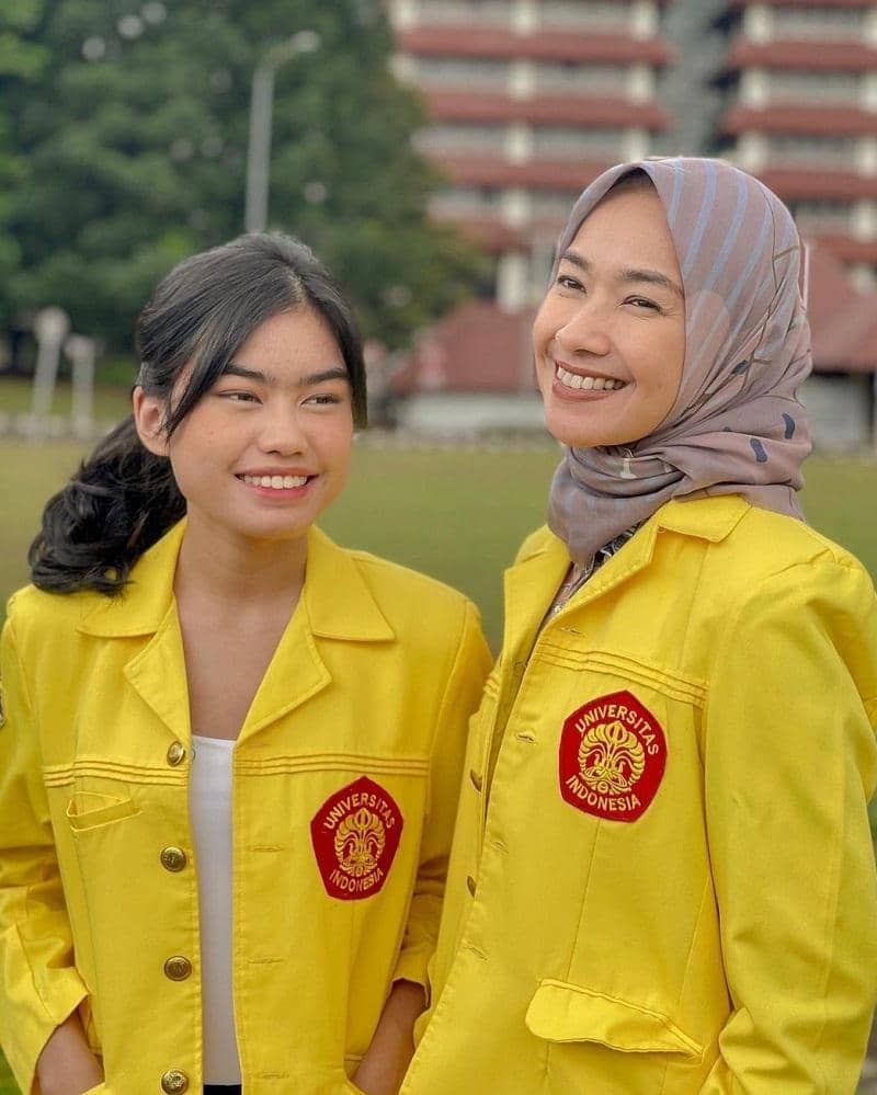 instagram.com/arohali