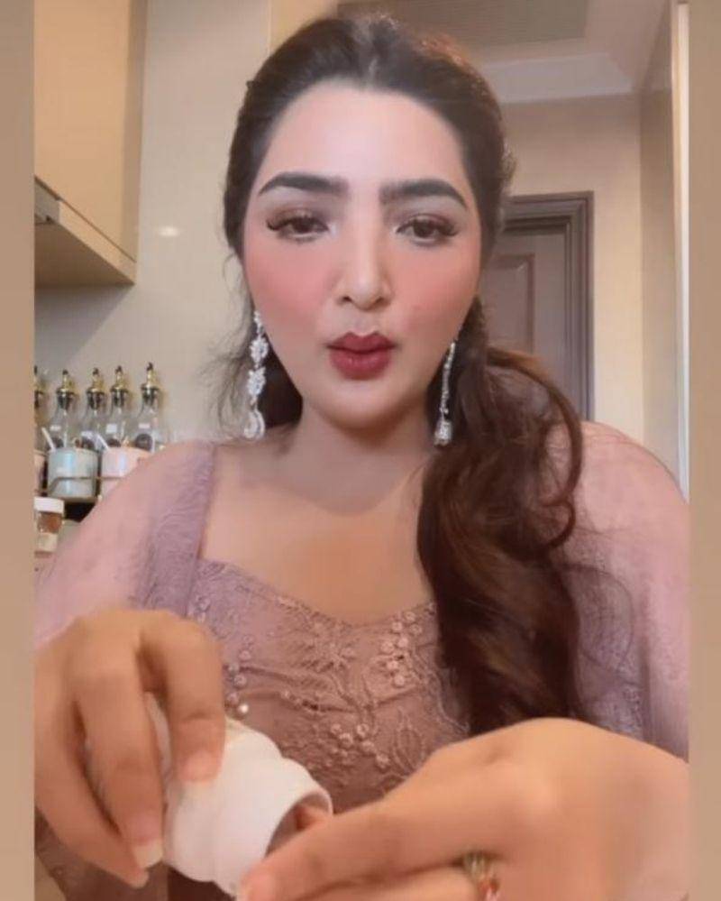 Instagram.com/ashanty_ash