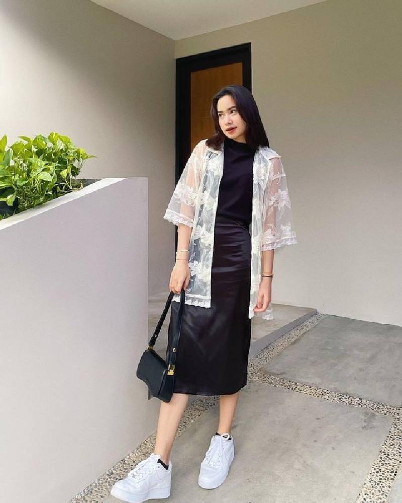 Instagram.com/satinezaneta