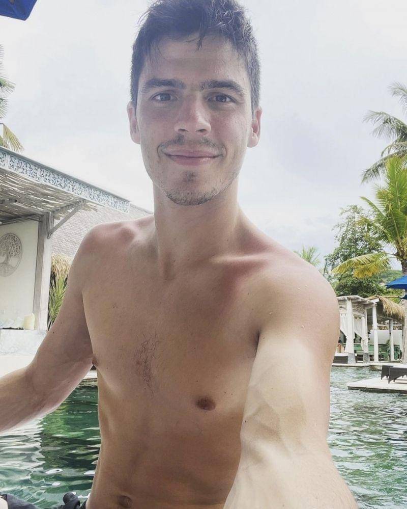 instagram.com/joanmir36official