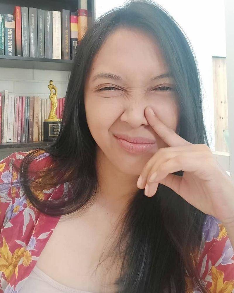 Instagram.com/ruthmarini18