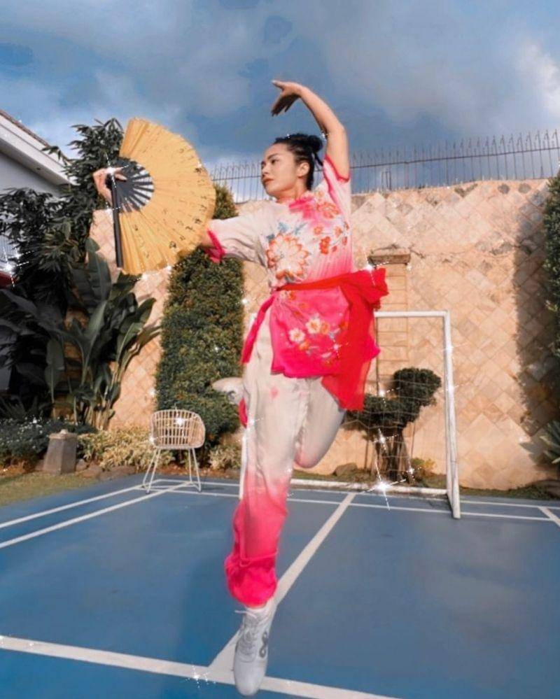 Instagram.com/krisdayantilemos