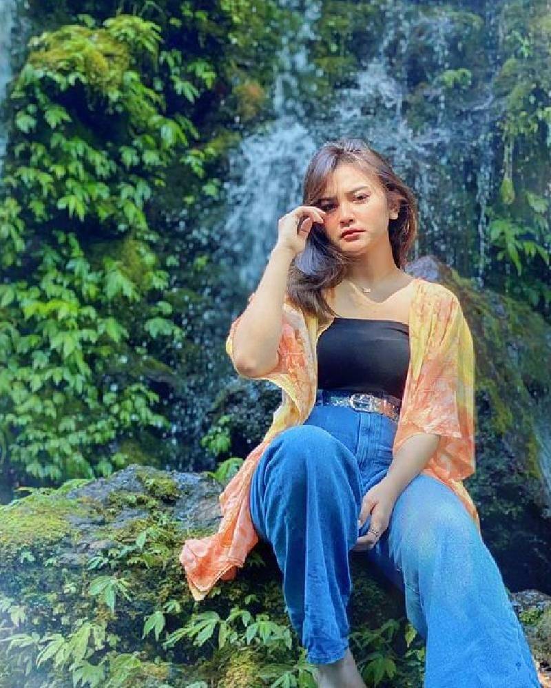 Instagram.com/mahaliniraharja