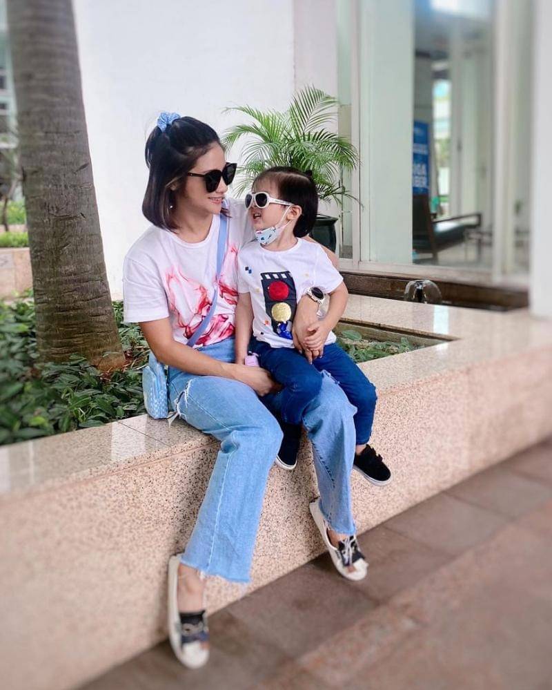 Instagram.com/riniyulianti