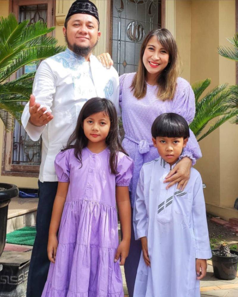 Instagram/niadit_poll