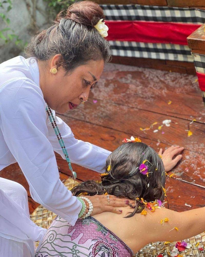 Instagram.com/Pevpearce