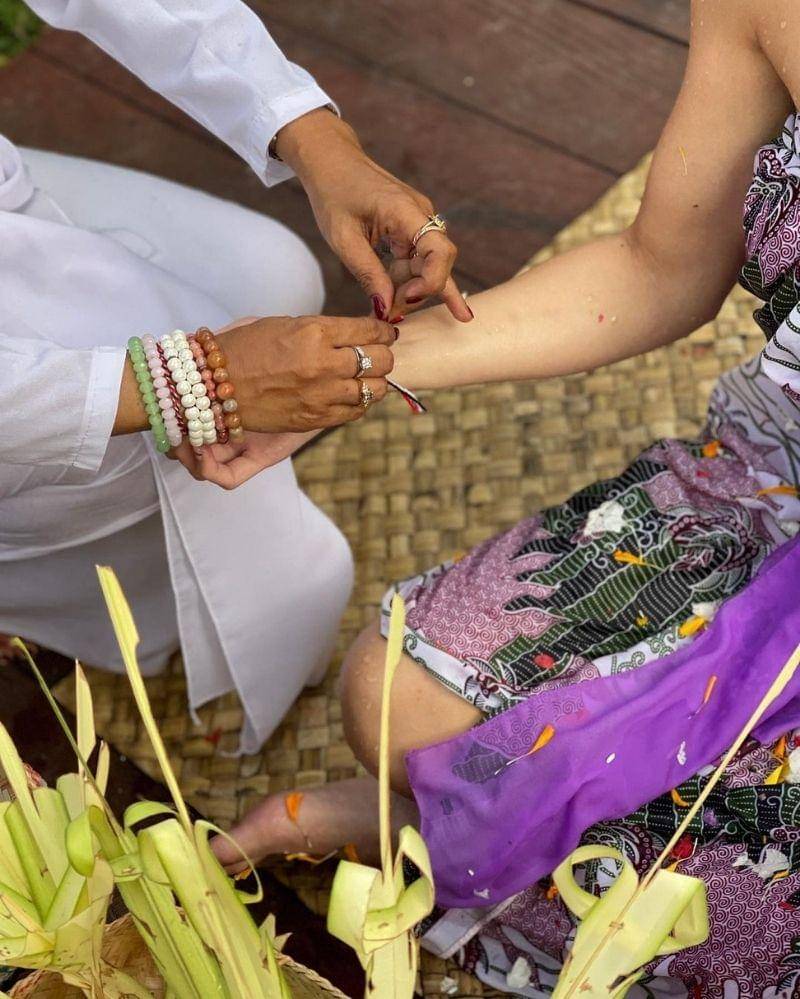 Instagram.com/Pevpearce