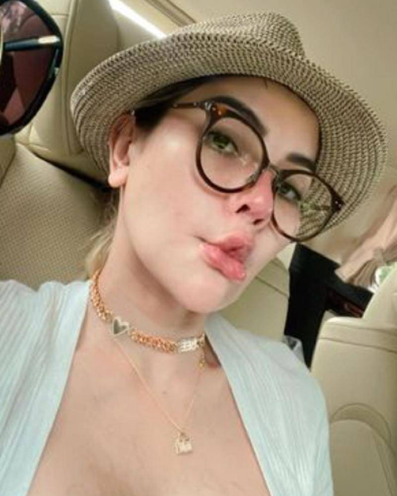 instagram.com/nikitamirzanimawardi_172