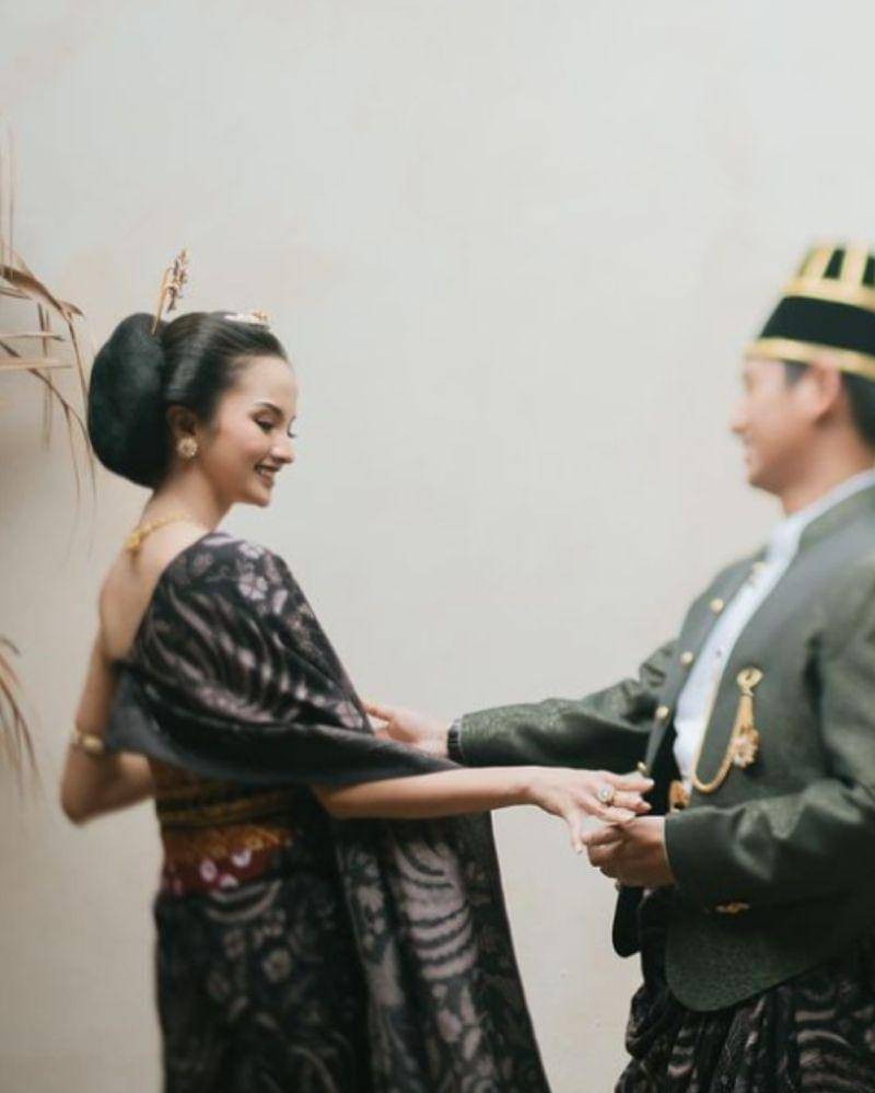 Instagram.com/sabrinaanggraini