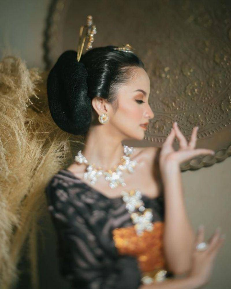 Instagram.com/sabrinaanggraini