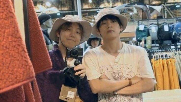 Twitter.com/bts_theV