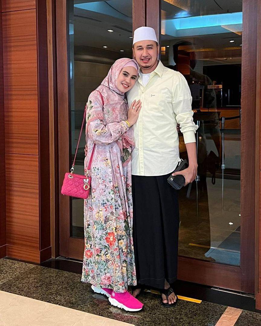 Instagram.com/kartikaputriworld