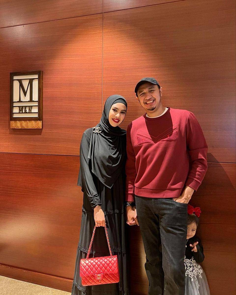 Instagram.com/kartikaputriworld