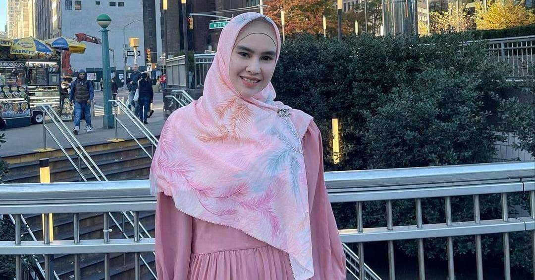 Instagram.com/kartikaputriworld