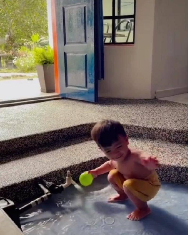 Tiktok.com/_ciknanaa