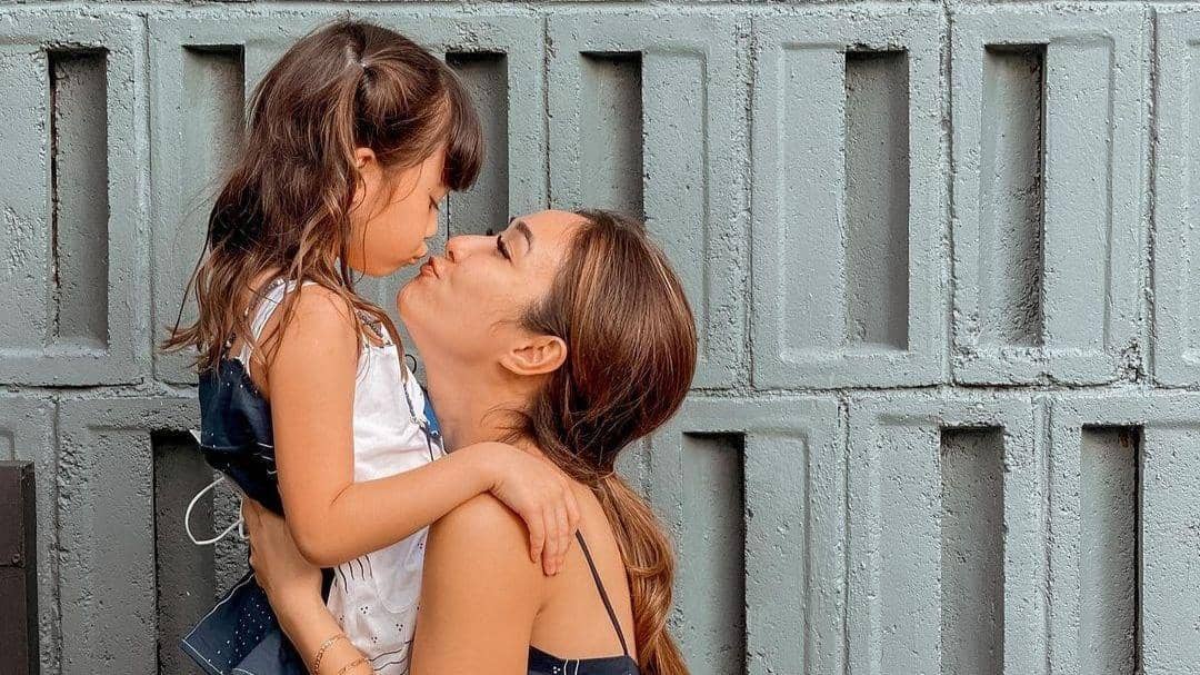 Instagram.com/gisel_la