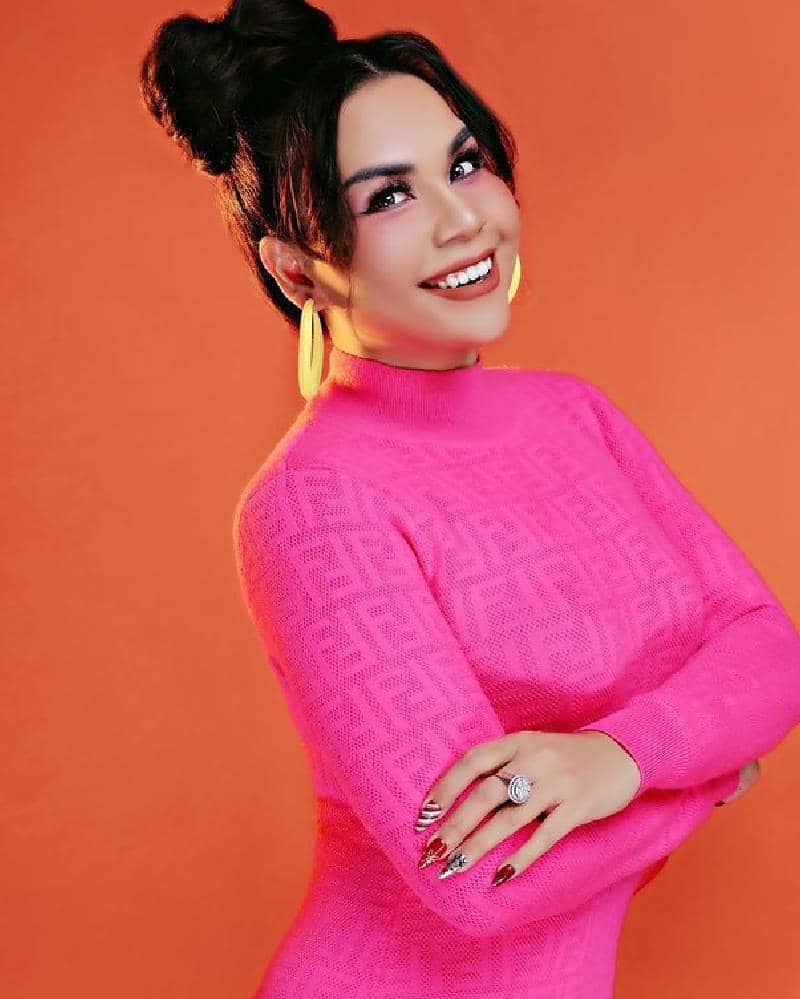 Instagram.com/melaney_ricardo