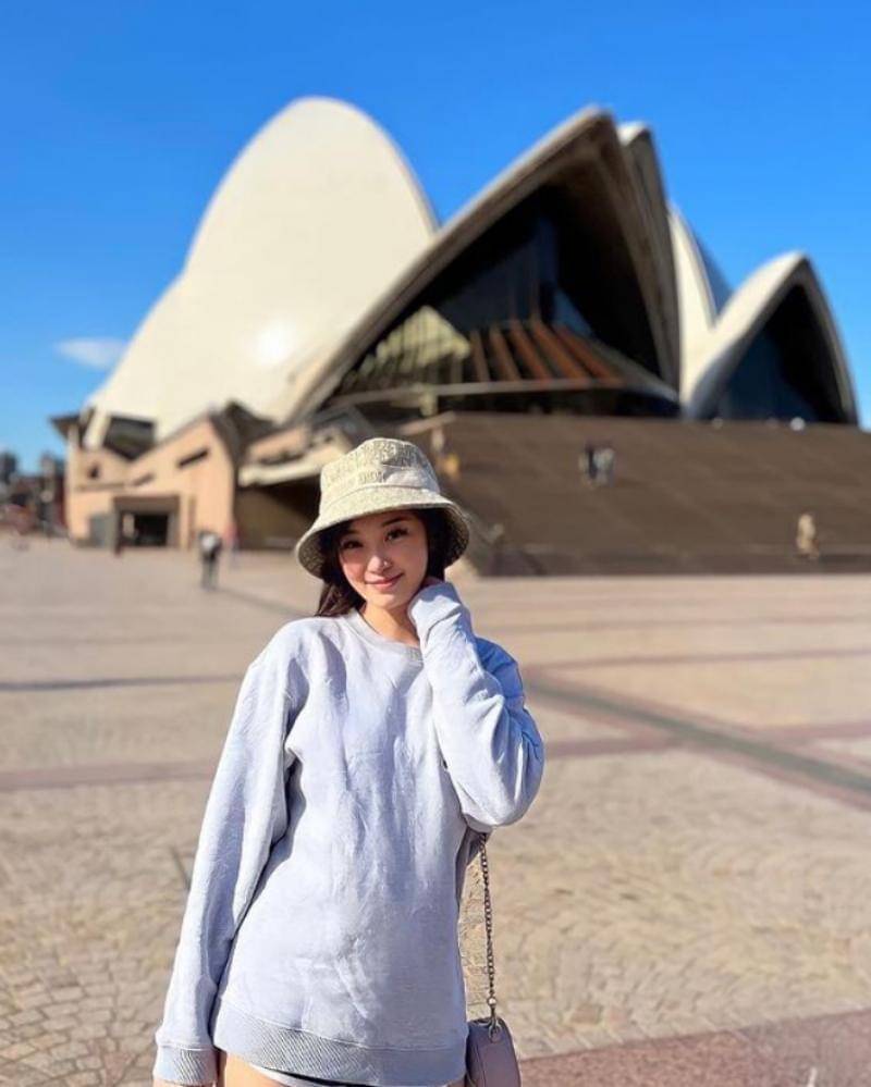 Instagram.com/livyrenata