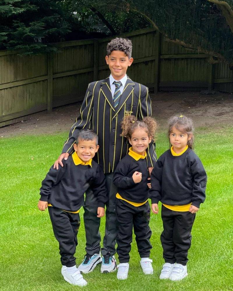 Instagram.com/georginagio