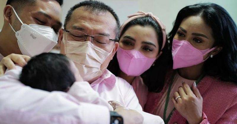 Instagram.com/krisdayantilemos