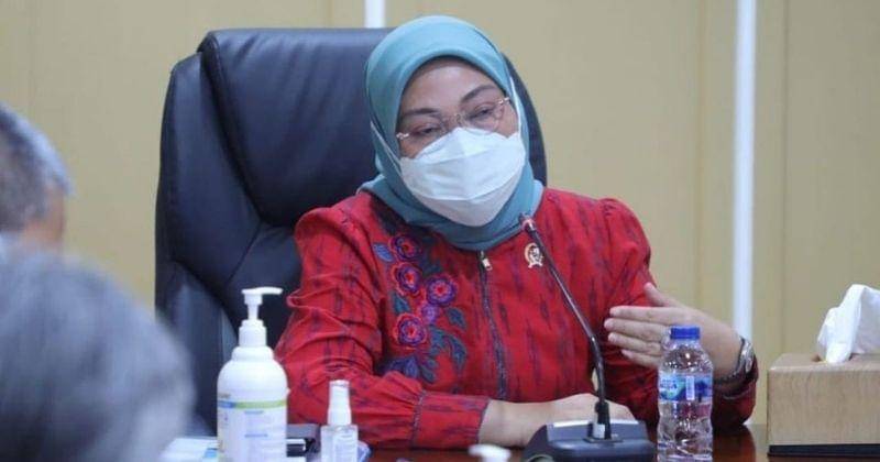 Instagram.com/kemnaker