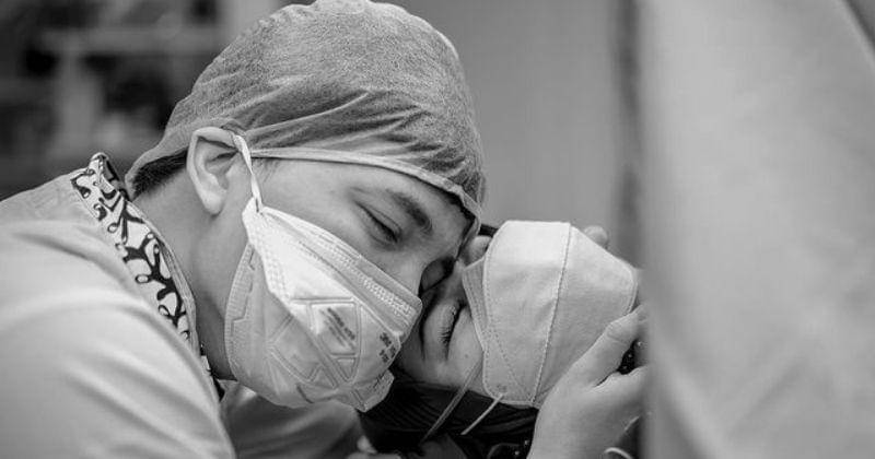 Instagram.com/aurelie.hermansyah