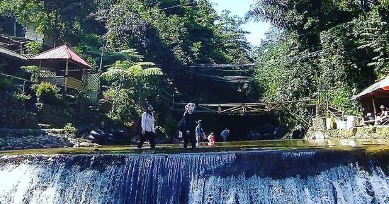 Instagram.com/curugleuwiasihsentul