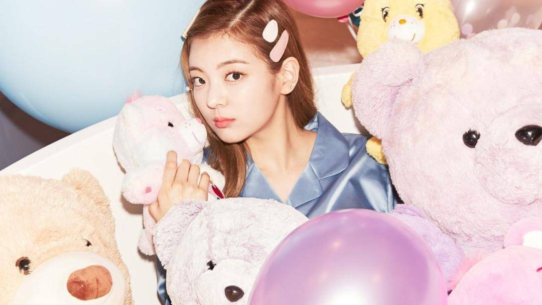 Twitter.com/ITZYofficial