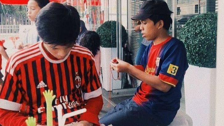 Instagram.com/thariqhalilintar