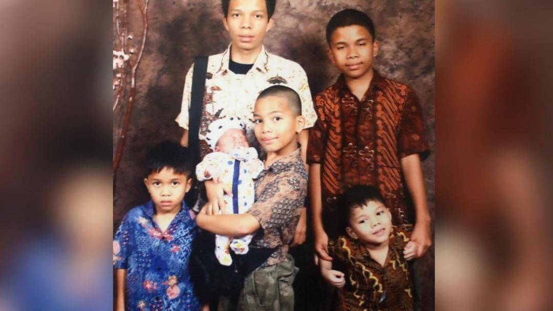 Instagram.com/thariqhalilintar