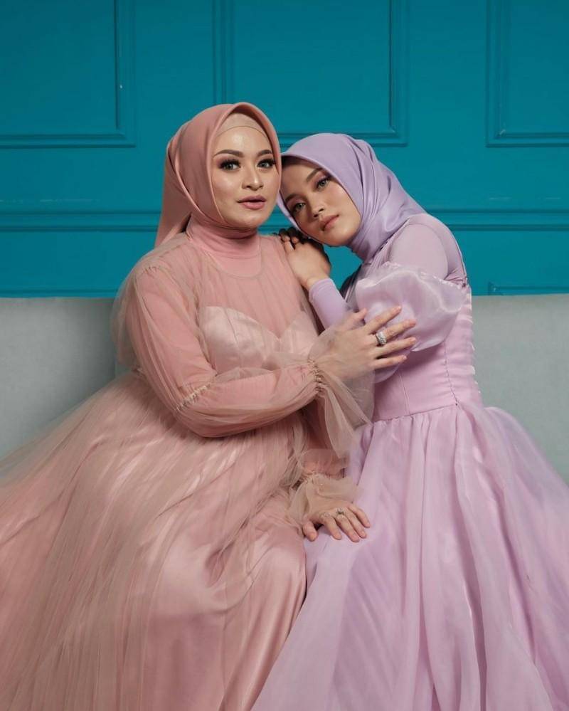 Instagram/putridelinaa