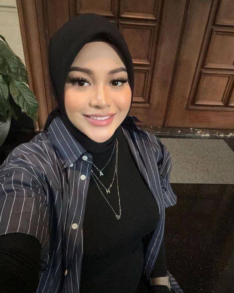 Instagram.com/aurelie.hermansyah