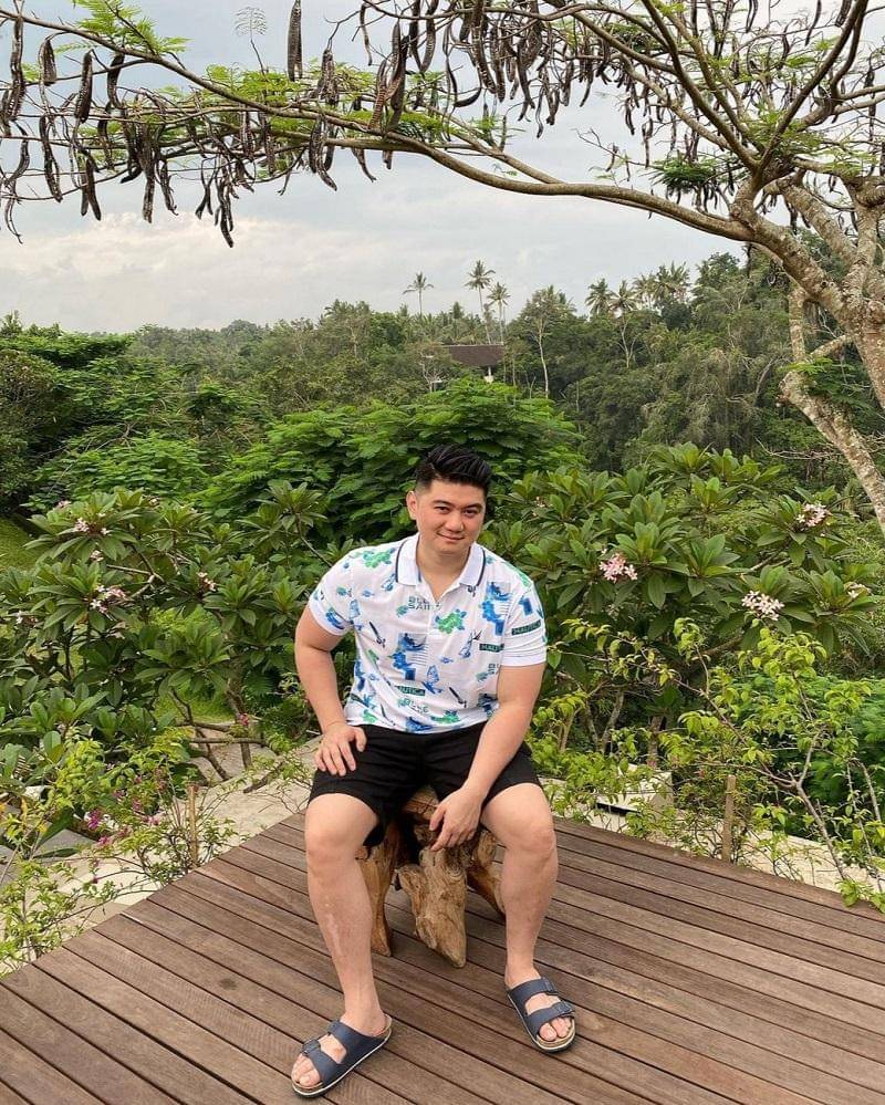 instagram.com/arnoldpo