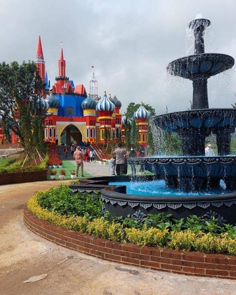 Instagram.com/florawisata_dcastello